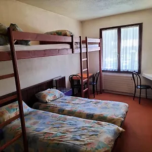Quadruple Avec Salle De Bains Privative 1 Vallouise
